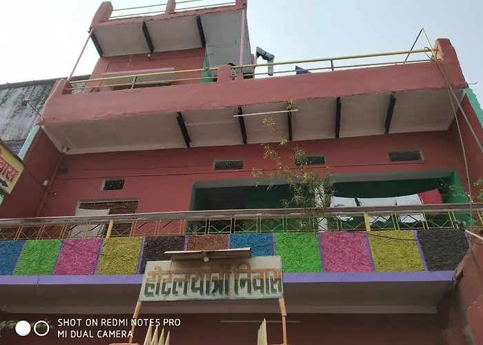 Hotel Yatri Niwas