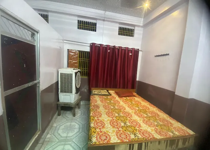 Hotel Yatri Niwas